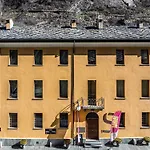 Hotel Mab - Maison Des Artistes 3*