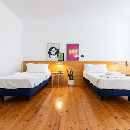 Mab - Maison Des Artistes Hotel 3*