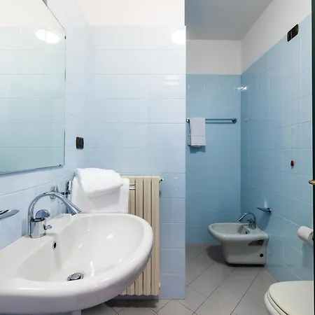 Mab - Maison Des Artistes 3*