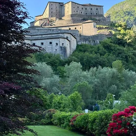 Mab - Maison Des Artistes Hotel Bard