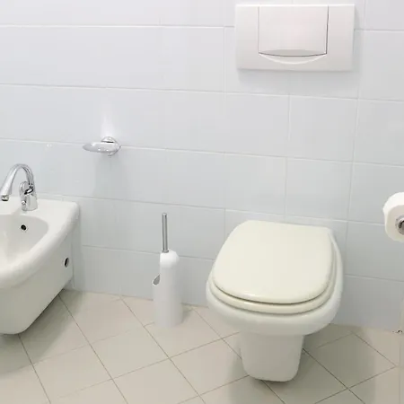 Mab - Maison Des Artistes 3*