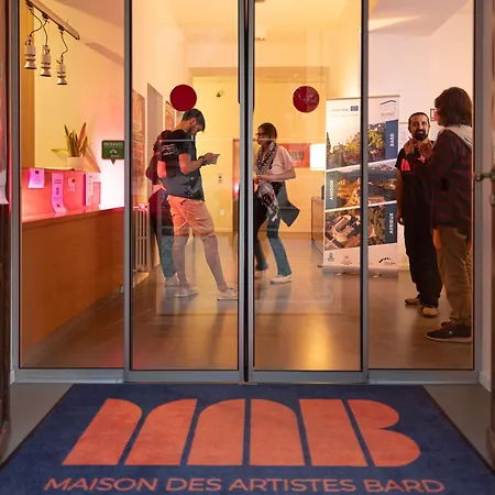 Mab - Maison Des Artistes 3*